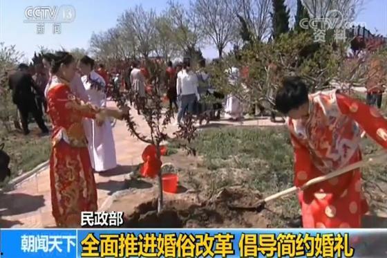 吃瓜陋习婚闹,婚闹背后的尴尬与反思