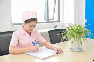 县医院女护士吃瓜,一场温馨的误会